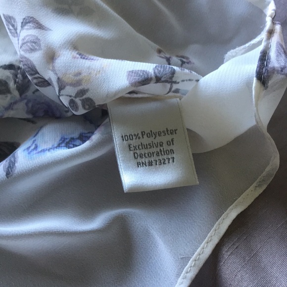 NWT - Lauren Conrad Sheer Floral 3/4 Sleeve Blouse - Picture 4 of 4